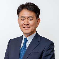 代表取締役社長 杣山芳弘